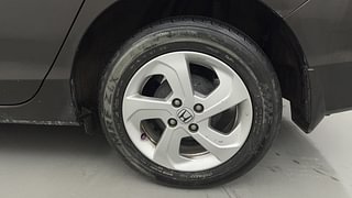Used 2016 Honda City [2014-2017] VX CVT Petrol Automatic tyres LEFT REAR TYRE RIM VIEW