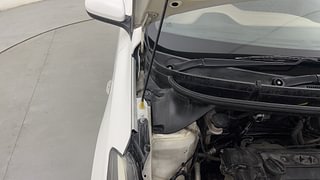 Used 2015 Hyundai Elite i20 [2014-2018] Magna 1.2 Petrol Manual engine ENGINE RIGHT SIDE HINGE & APRON VIEW