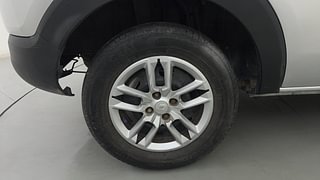Used 2020 Renault Triber RXT AMT Petrol Automatic tyres RIGHT REAR TYRE RIM VIEW