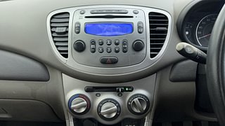 Used 2014 hyundai i10 Sportz 1.1 Petrol Petrol Manual interior MUSIC SYSTEM & AC CONTROL VIEW