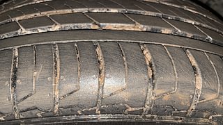 Used 2017 Hyundai Creta [2015-2018] 1.6 SX Plus Auto Petrol Petrol Automatic tyres RIGHT FRONT TYRE TREAD VIEW