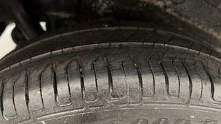 Used 2012 Maruti Suzuki Wagon R 1.0 [2010-2019] VXi Petrol Manual tyres RIGHT REAR TYRE TREAD VIEW