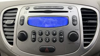 Used 2014 hyundai i10 Sportz 1.1 Petrol Petrol Manual top_features Integrated (in-dash) music system