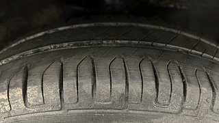 Used 2012 Maruti Suzuki Wagon R 1.0 [2010-2019] VXi Petrol Manual tyres RIGHT FRONT TYRE TREAD VIEW