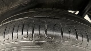Used 2012 Maruti Suzuki Wagon R 1.0 [2010-2019] VXi Petrol Manual tyres LEFT REAR TYRE TREAD VIEW