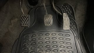 Used 2012 Maruti Suzuki Wagon R 1.0 [2010-2019] VXi Petrol Manual interior PEDALS VIEW