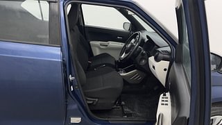 Used 2019 Maruti Suzuki Ignis [2017-2020] Delta MT Petrol Petrol Manual interior RIGHT SIDE FRONT DOOR CABIN VIEW