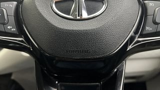 Used 2020 Tata Nexon XZ Plus Diesel S Diesel Manual top_features Airbags