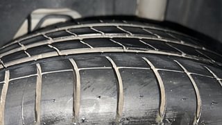Used 2018 Ford Figo [2015-2019] Trend 1.2 Ti-VCT Petrol Manual tyres LEFT REAR TYRE TREAD VIEW