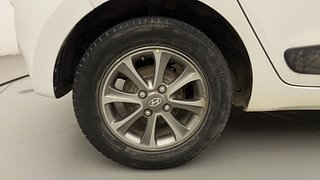 Used 2014 Hyundai Grand i10 Asta 1.2 Kappa VTVT (O) Petrol Manual tyres RIGHT REAR TYRE RIM VIEW