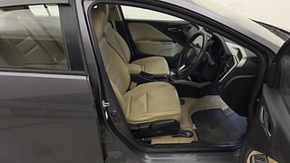 Used 2018 Honda City [2017-2020] VX Petrol Manual interior RIGHT SIDE FRONT DOOR CABIN VIEW