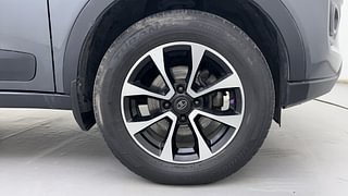 Used 2020 Tata Nexon XZ Plus Diesel S Diesel Manual tyres RIGHT FRONT TYRE RIM VIEW