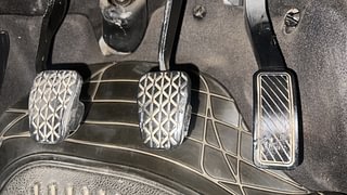 Used 2018 Ford Figo [2015-2019] Trend 1.2 Ti-VCT Petrol Manual interior PEDALS VIEW