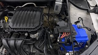 Used 2019 Volkswagen Polo [2018-2022] Trendline 1.0 (P) Petrol Manual engine ENGINE LEFT SIDE VIEW