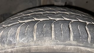 Used 2018 Honda City [2017-2020] VX Petrol Manual tyres LEFT FRONT TYRE TREAD VIEW