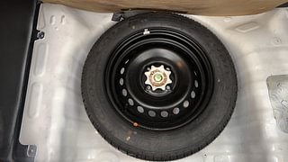 Used 2014 Hyundai Grand i10 Asta 1.2 Kappa VTVT (O) Petrol Manual tyres SPARE TYRE VIEW