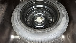 Used 2015 Honda City SV Petrol Manual tyres SPARE TYRE VIEW