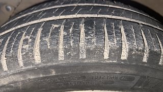 Used 2014 Hyundai Grand i10 Asta 1.2 Kappa VTVT (O) Petrol Manual tyres LEFT FRONT TYRE TREAD VIEW