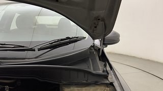 Used 2018 Honda City [2017-2020] VX Petrol Manual engine ENGINE LEFT SIDE HINGE & APRON VIEW