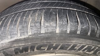 Used 2014 Hyundai Grand i10 Asta 1.2 Kappa VTVT (O) Petrol Manual tyres RIGHT FRONT TYRE TREAD VIEW