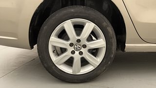 Used 2014 volkswagen Vento 1.6L Comfortline Diesel Diesel Manual tyres RIGHT REAR TYRE RIM VIEW