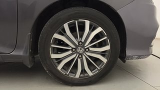 Used 2018 Honda City [2017-2020] VX Petrol Manual tyres RIGHT FRONT TYRE RIM VIEW