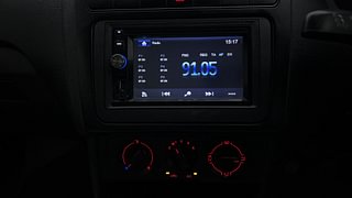 Used 2019 Volkswagen Polo [2018-2022] Trendline 1.0 (P) Petrol Manual interior MUSIC SYSTEM & AC CONTROL VIEW