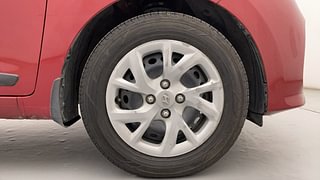 Used 2018 Hyundai Grand i10 [2017-2020] Sportz (O) 1.2 kappa VTVT Petrol Manual tyres RIGHT FRONT TYRE RIM VIEW