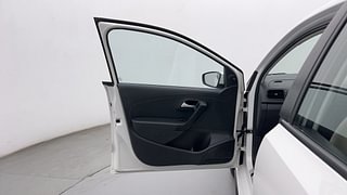 Used 2019 Volkswagen Polo [2018-2022] Trendline 1.0 (P) Petrol Manual interior LEFT FRONT DOOR OPEN VIEW