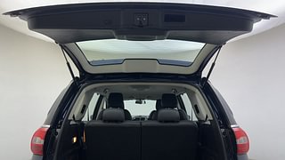 Used 2018 Tata Hexa [2016-2020] XT Diesel Manual interior DICKY DOOR OPEN VIEW