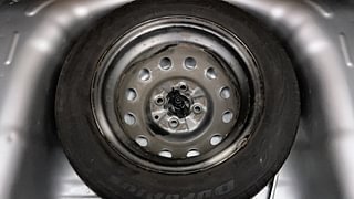 Used 2018 Hyundai Eon [2011-2018] Era + Petrol Manual tyres SPARE TYRE VIEW