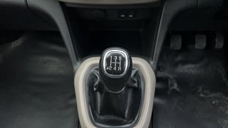 Used 2015 Hyundai Grand i10 [2013-2017] Sportz 1.2 Kappa VTVT Petrol Manual interior GEAR  KNOB VIEW