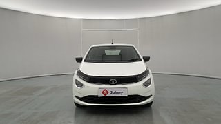 Used 2021 Tata Altroz XZ 1.5 Diesel Manual exterior FRONT VIEW