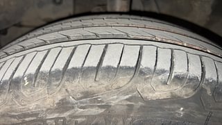 Used 2015 honda Jazz V Petrol Manual tyres LEFT FRONT TYRE TREAD VIEW