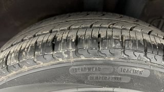 Used 2015 Hyundai Grand i10 [2013-2017] Sportz 1.2 Kappa VTVT Petrol Manual tyres LEFT REAR TYRE TREAD VIEW