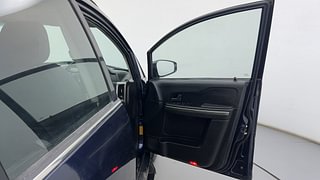 Used 2018 Tata Hexa [2016-2020] XT Diesel Manual interior RIGHT FRONT DOOR OPEN VIEW