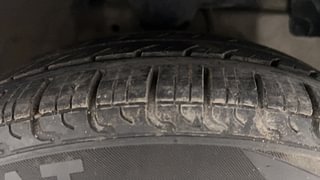 Used 2018 Hyundai Eon [2011-2018] Era + Petrol Manual tyres RIGHT FRONT TYRE TREAD VIEW
