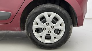 Used 2015 Hyundai Grand i10 [2013-2017] Sportz 1.2 Kappa VTVT Petrol Manual tyres LEFT REAR TYRE RIM VIEW