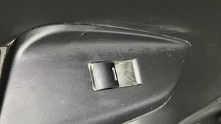 Used 2015 Honda Jazz E MT Petrol Manual top_features Rear power window