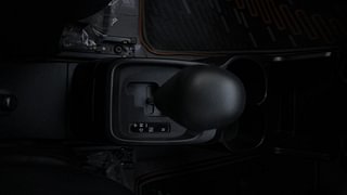 Used 2021 maruti-suzuki S-Presso VXI Plus AMT Petrol Automatic interior GEAR  KNOB VIEW