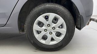Used 2019 Hyundai Elite i20 [2018-2020] Magna Plus 1.2 Petrol Manual tyres LEFT REAR TYRE RIM VIEW