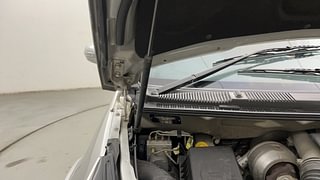Used 2017 Tata Hexa [2016-2020] XMA Diesel Automatic engine ENGINE RIGHT SIDE HINGE & APRON VIEW