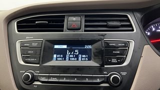 Used 2019 Hyundai Elite i20 [2018-2020] Magna Plus 1.2 Petrol Manual top_features Integrated (in-dash) music system