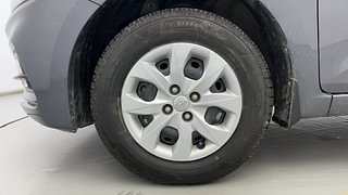 Used 2019 Hyundai Elite i20 [2018-2020] Magna Plus 1.2 Petrol Manual tyres LEFT FRONT TYRE RIM VIEW