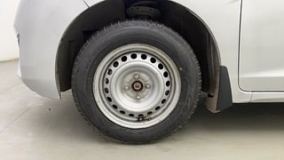 Used 2015 Honda Jazz E MT Petrol Manual tyres LEFT FRONT TYRE RIM VIEW
