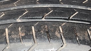 Used 2022 Maruti Suzuki Celerio ZXi Plus Petrol Manual tyres LEFT REAR TYRE TREAD VIEW