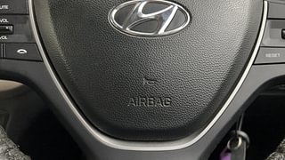 Used 2019 Hyundai Elite i20 [2018-2020] Magna Plus 1.2 Petrol Manual top_features Airbags