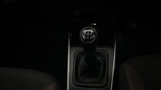 Used 2023 Maruti Suzuki Fronx Alpha 1.0L Turbo MT Petrol Manual interior GEAR  KNOB VIEW