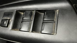 Used 2015 Honda Jazz E MT Petrol Manual top_features Power windows