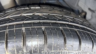 Used 2018 Ford Figo Trend 1.2 Ti-VCT Petrol Manual tyres RIGHT REAR TYRE TREAD VIEW